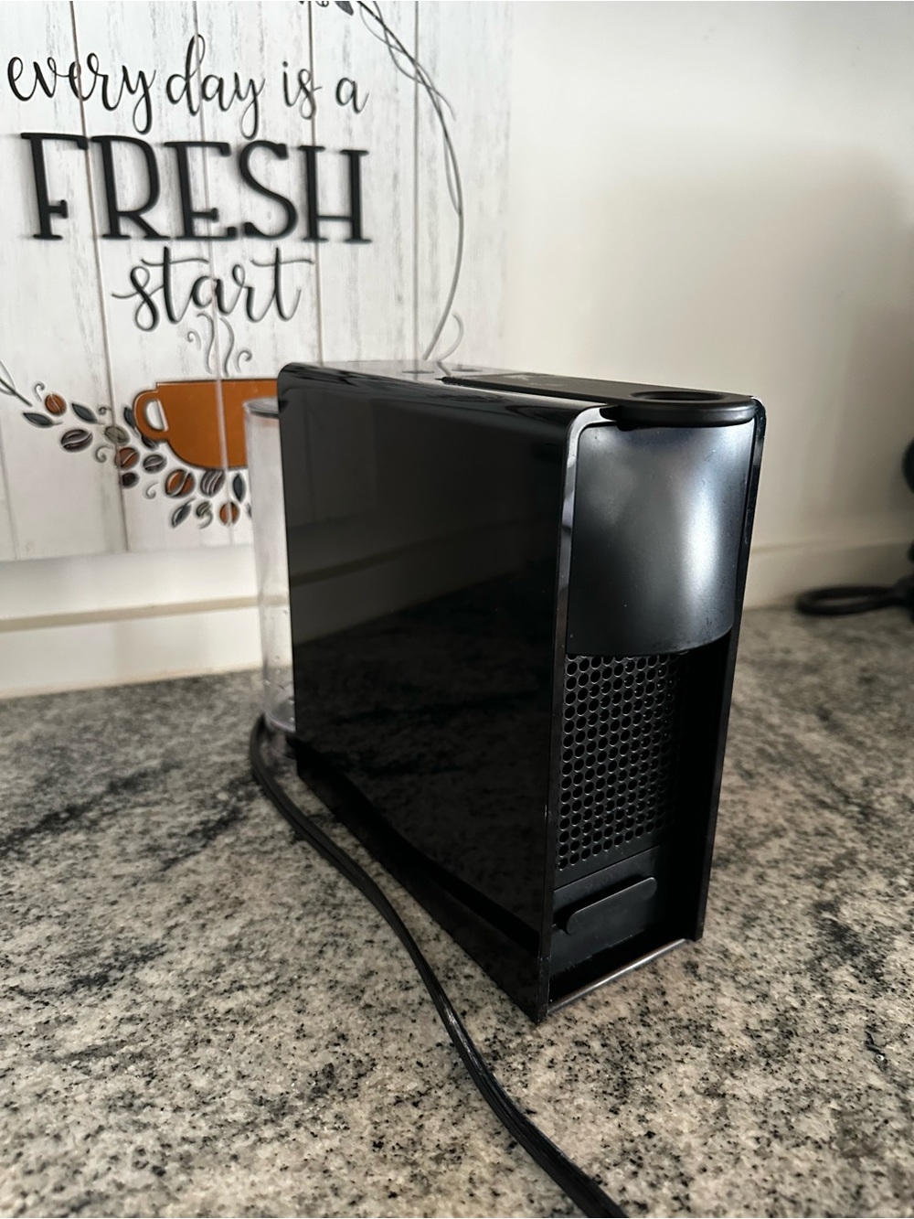 Nespresso Mini - Picture 7 of 7